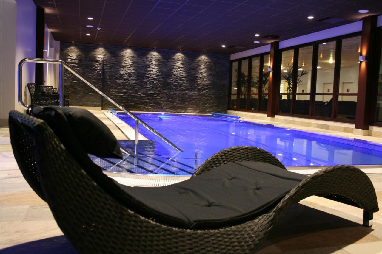 Aronsborgs Konferenshotel Bålsta Extérieur photo